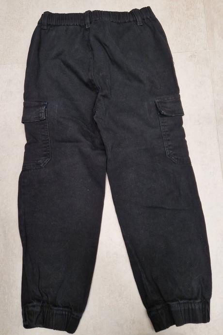 Kapsacove nohavice, reserved,128