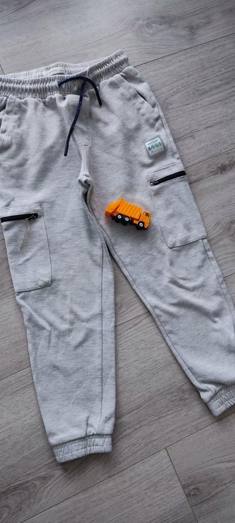 Sivé chlapčenské tepláky reserved, reserved,152