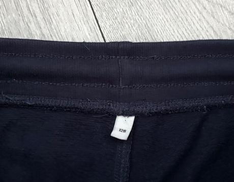 Tepláky veľ. 128, c&a,128