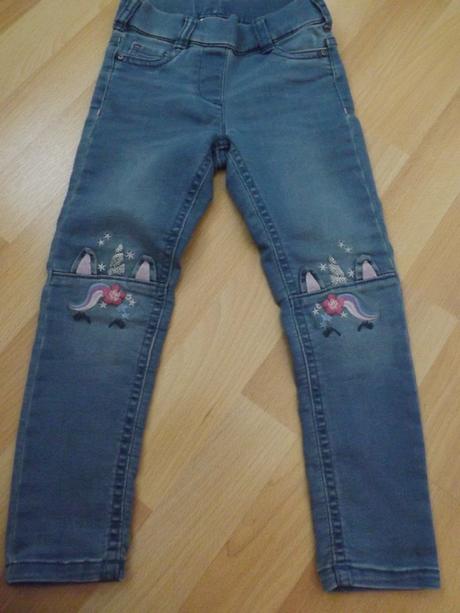 Dievčenské rifle, c&a,104