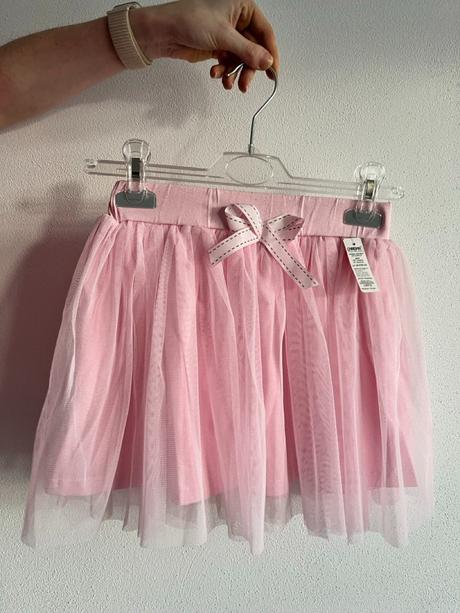 Ružová dievčenská sukňa, 134