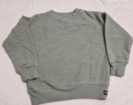 Mikiny reserved, reserved,122