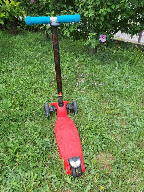 Kolobezka micro maxi, micro