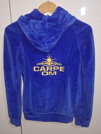 Teplakove supravy carpe diem, 152