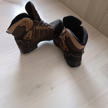 Kožené vibramové topanky, 45