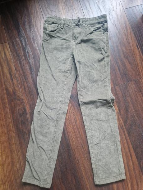 Nove nohavice mayoral vel.122, mayoral,122