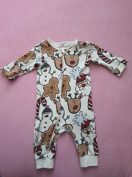 Overal na spanie next, next,74