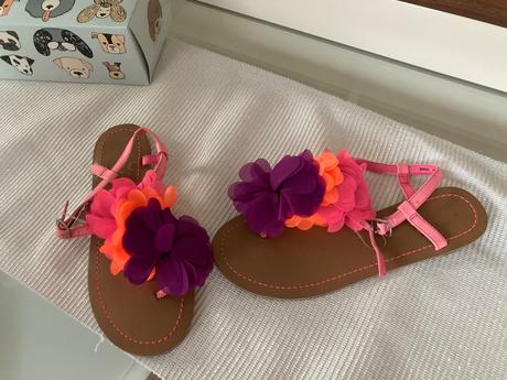 Flip-flop s kvetmi, next,35