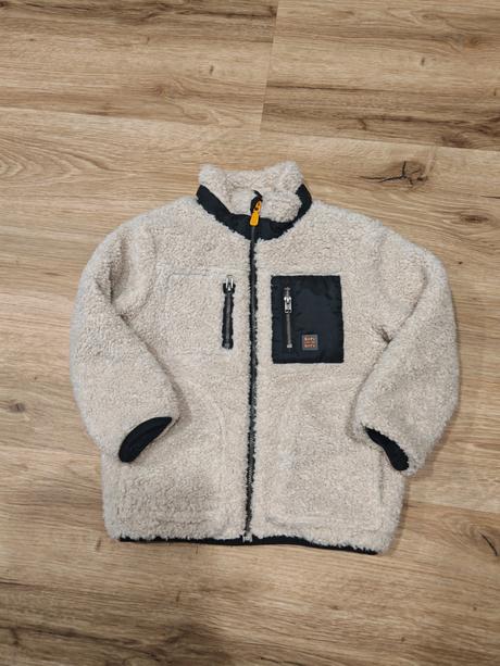 Bunda-kabatik, reserved,98