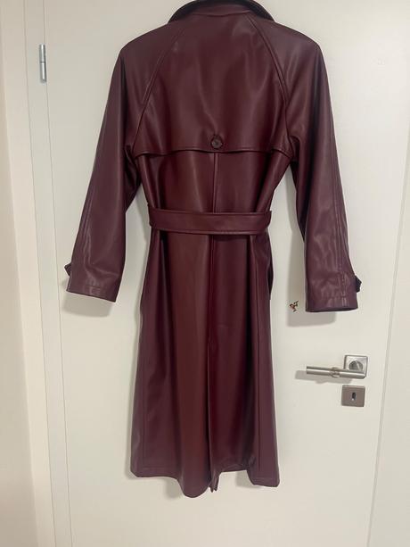 Kozenkovy trenckot xs sedi aj na s farba visnova, stradivarius,s / xs