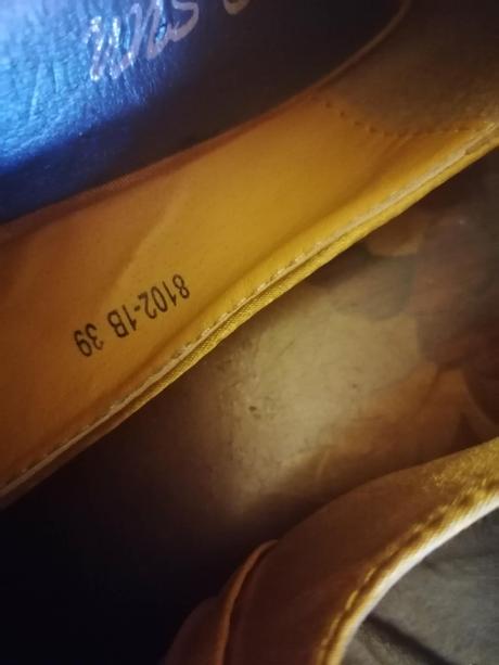 Saténové lodičky s otvorenou špičkou, 39