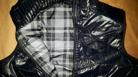 Dievcenska/damska vesta znacky nike, nike,xs