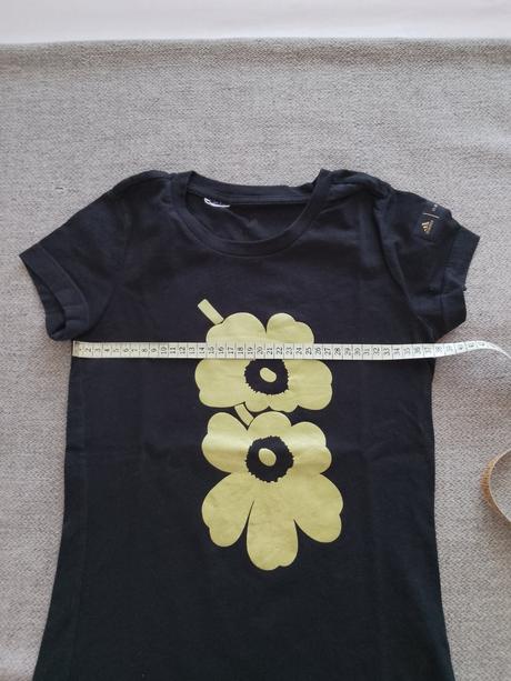 Dievčenské čierne tričko, adidas,152