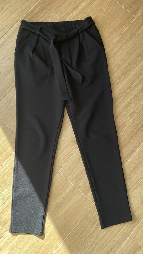 Nohavice s opaskom, takko,158