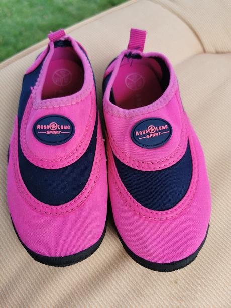 Dievčenské topánky do vody, 26