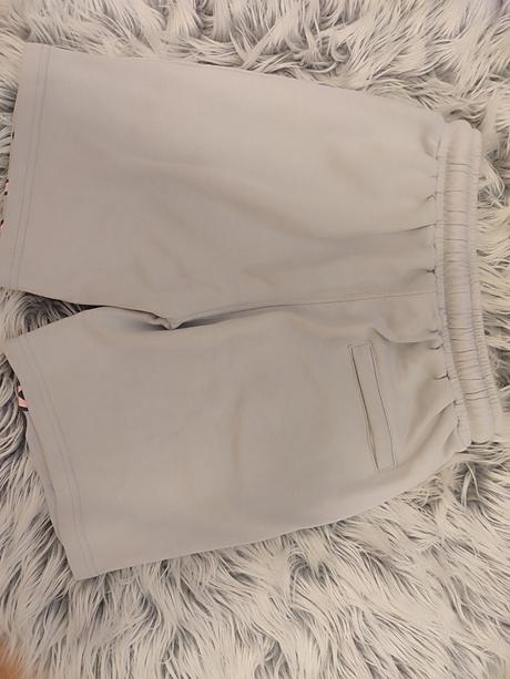 Krátke nohavice, 164