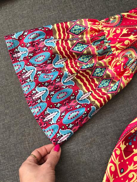 Pestrofarebná tunika, veľkosť s-m, m