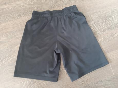 Kraťasy, under armour,152