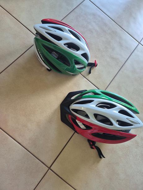 Cyklistické prilby, m