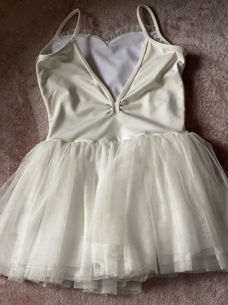 Baletne oblečenie 10-12 rokov, 134