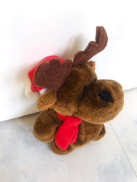 Vianočný plyšový sobík,