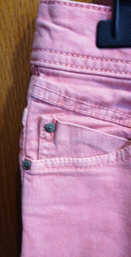 Lososové rifle, pull&bear,38