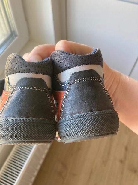 Teplé topánočky, 20