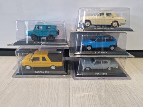 Modely deagostini autíčka mix,