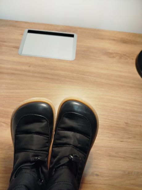 Shapen detské barefoot čižmy frosty black, 33