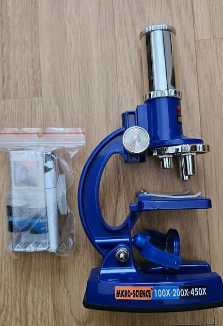Detský mikroskop, 
