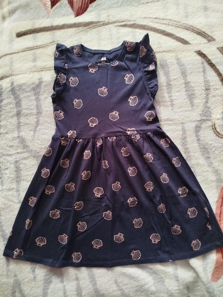 Darujem raz použité šaty č.110/116/122 za poštovné, 116