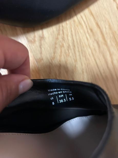 Topánočky zn. baťa, baťa,38