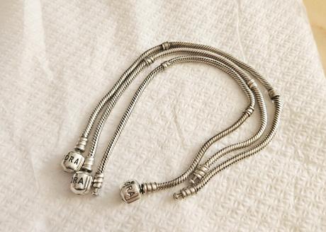 Strieborné náramky,