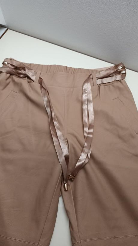 Nohavice by o la la, s