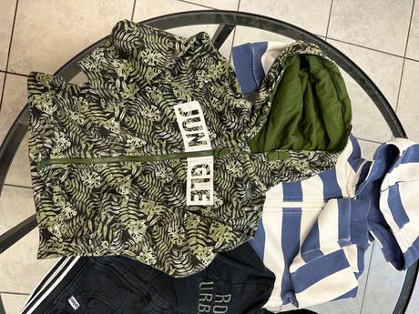 Mikiny cena spolu, 86