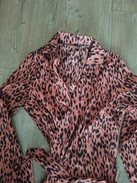 Zavinovacie saty animal, m