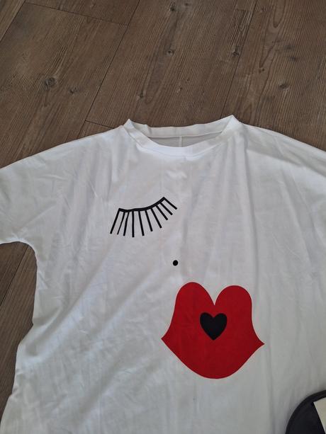 Trickove saty lips, m / s