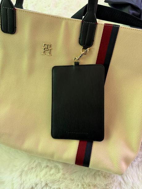 Tommy hilfiger kabelka, tommy hilfiger