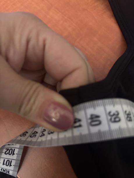 Športová pidprsenka, s