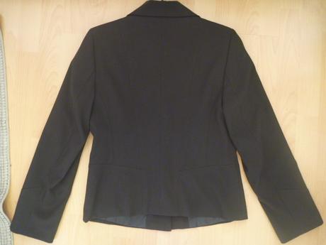 Dámsky kostým + tričko zdarma, 40