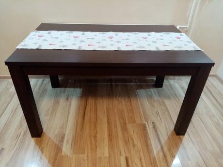 Jedálenský stôl rozťahovací, 