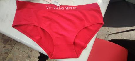 Nohavičky vs, victoria's secret,s