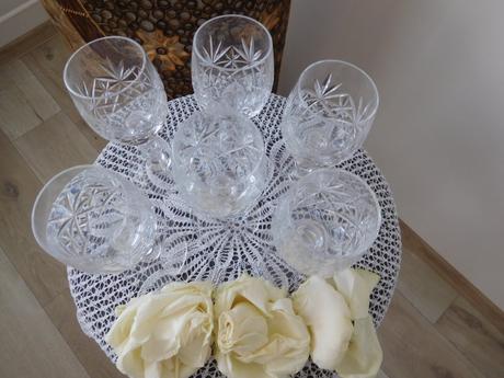 Poháre 6 kusov jemný výbrus top top stav., 