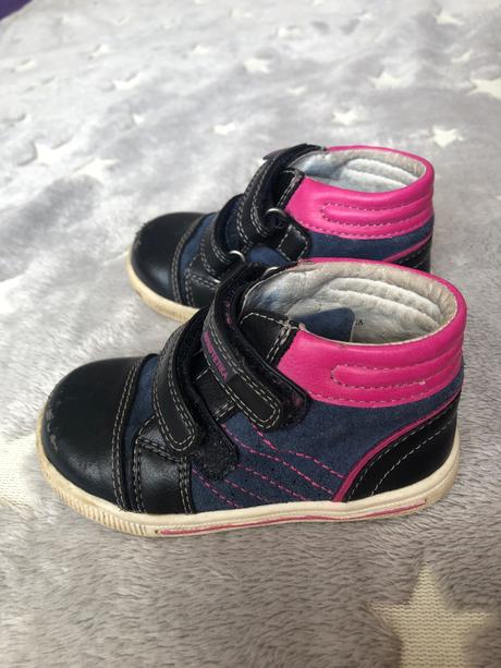 Topánky 21, protetika,21