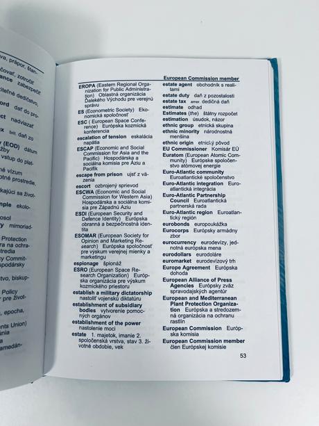 Diplomatický slovník, 