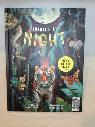 Animals at night glow in the dark ea20,