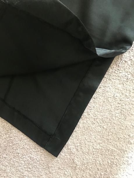 Príležitostné šaty, 34