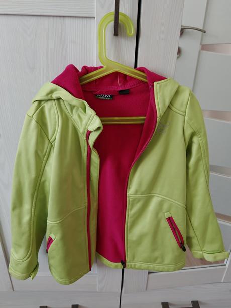 Softshellova bunda 116/122 sadne  top stav, crivit,116