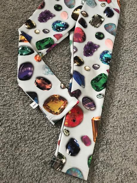 Zateplene legíny molo v.104, 104