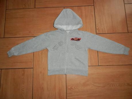 Mikina s autíčkom, 110